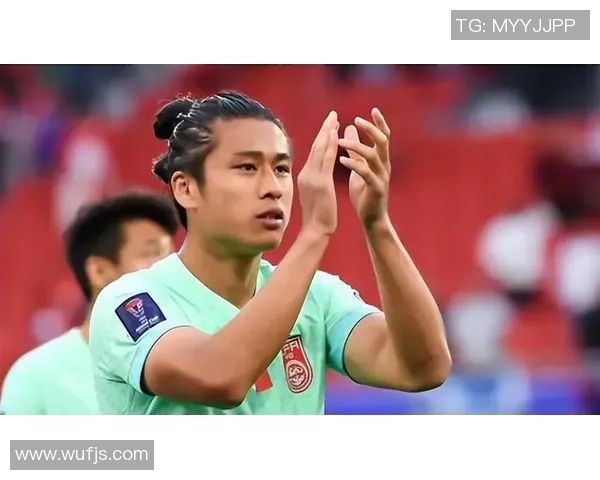 张玉宁在对阵拜仁的比赛中展现出色表现引发球迷热议